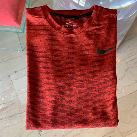 Nike Other - Nike Dri-Fit Workout/Running Shirt sz Small